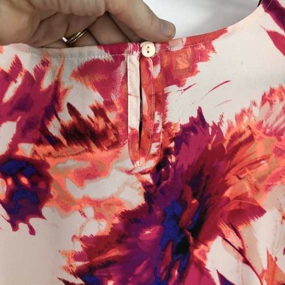 Apt 9 Top Pink Floral Print Women Size M Short Sleeve Chiffon Blouse Scallop Hem - Picture 8 of 11